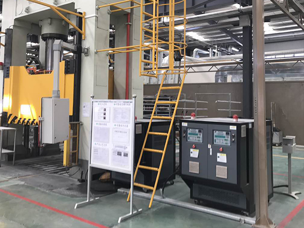 SMC模具加温油温机助力深加工制品生产，提升制造效率